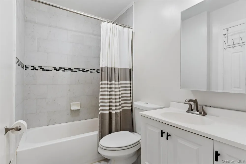 52 Larry Road S Selden, NY 11784