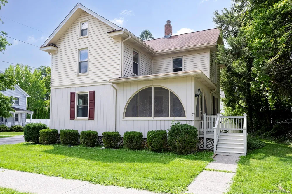 7 Maple Avenue Millbrook, NY 12545