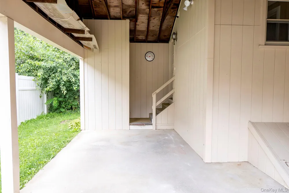 7 Maple Avenue Millbrook, NY 12545