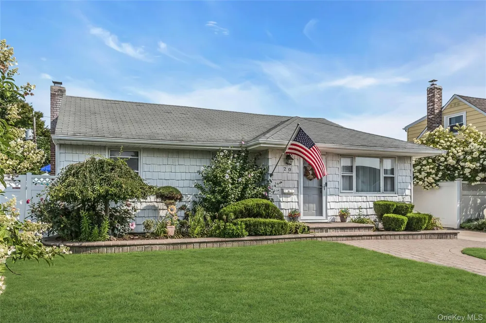 20 Jamaica Avenue Plainview, NY 11803