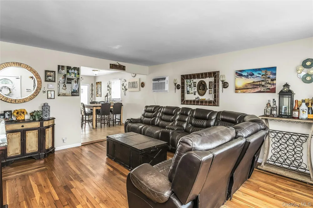 20 Jamaica Avenue Plainview, NY 11803