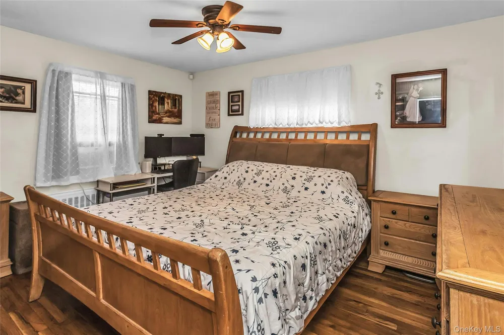 20 Jamaica Avenue Plainview, NY 11803