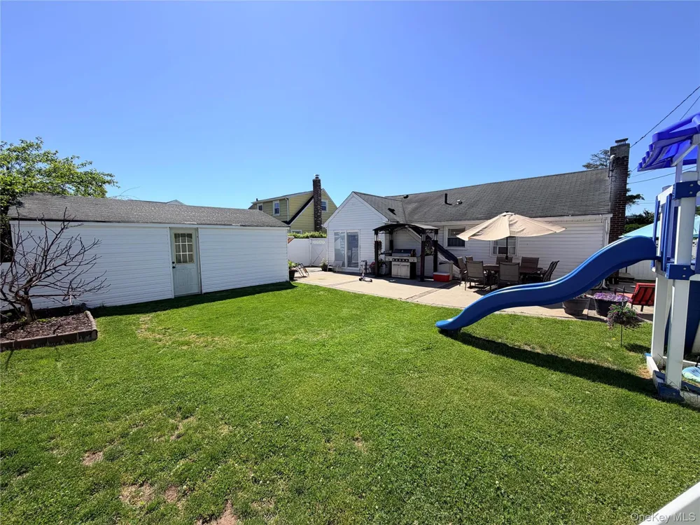 20 Jamaica Avenue Plainview, NY 11803