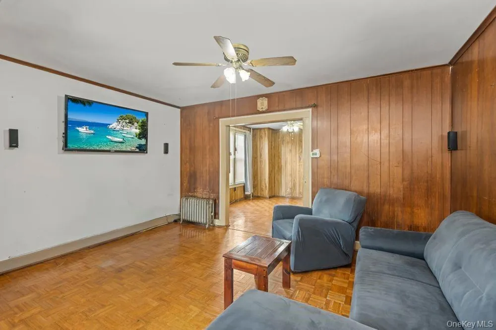 1549 E 96th Street Brooklyn, NY 11236