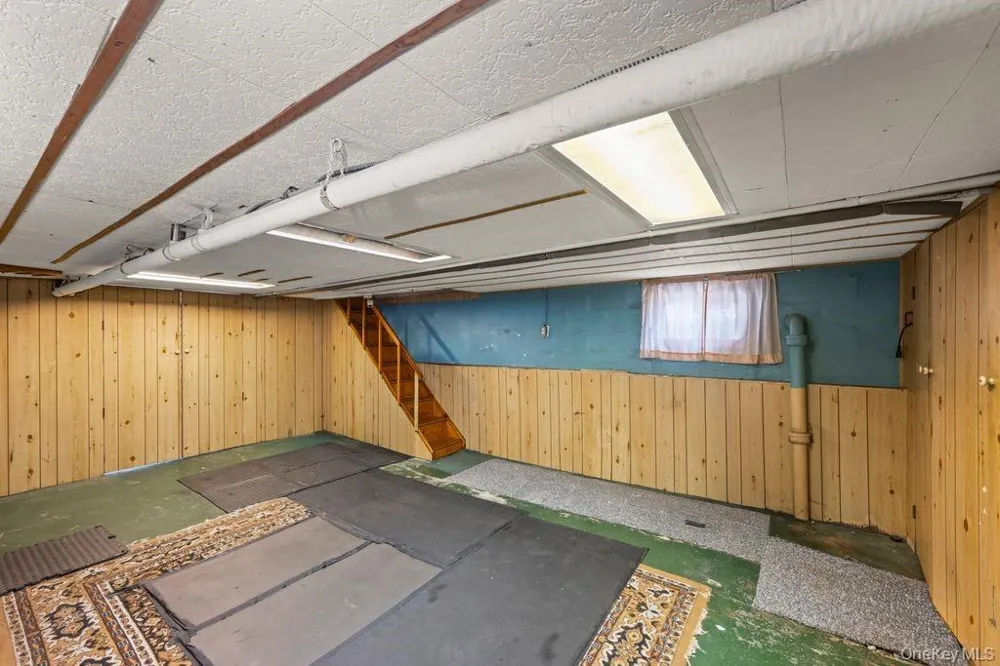 1549 E 96th Street Brooklyn, NY 11236