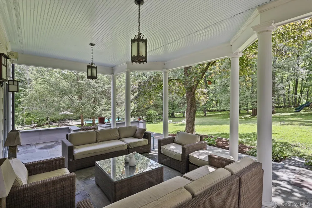 430 Harris Road Bedford Hills, NY 10507
