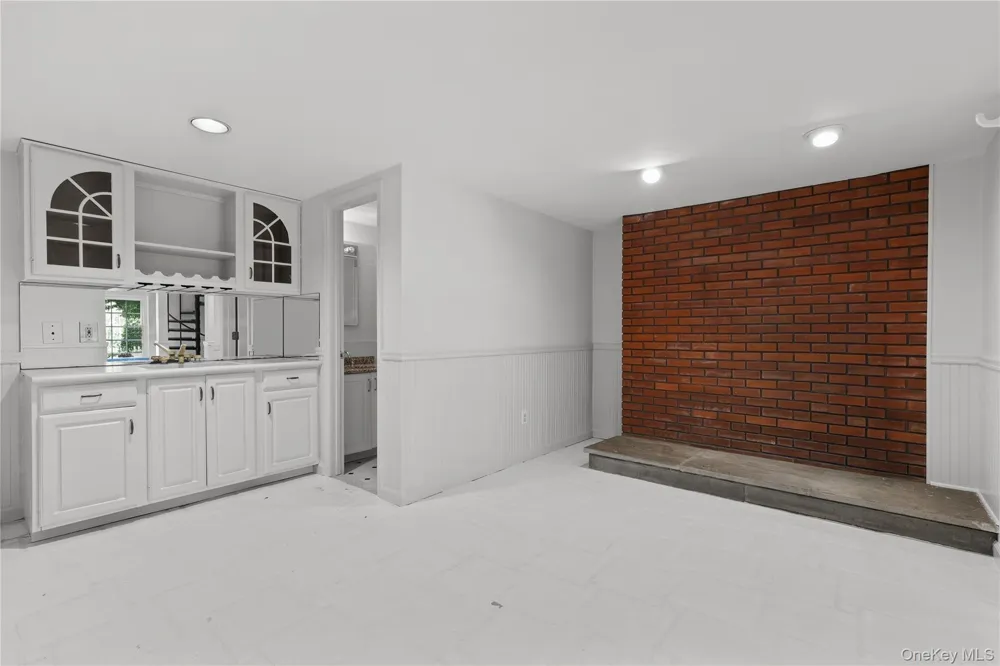 430 Harris Road Bedford Hills, NY 10507