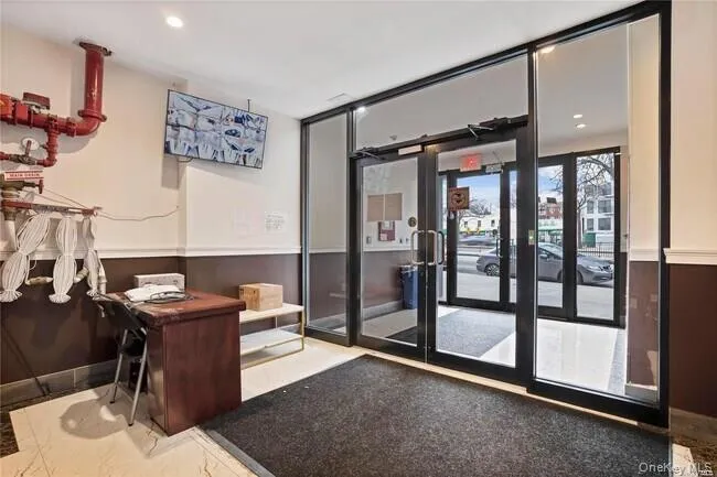 70-26 Queens Boulevard #10E Woodside, NY 11377