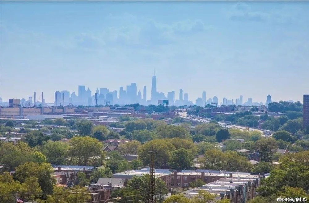 70-26 Queens Boulevard #10E Woodside, NY 11377