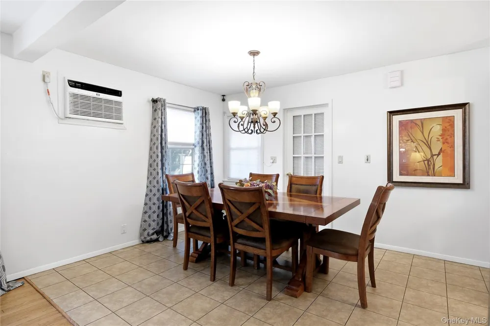 205 Stuart Road Valley Stream, NY 11581
