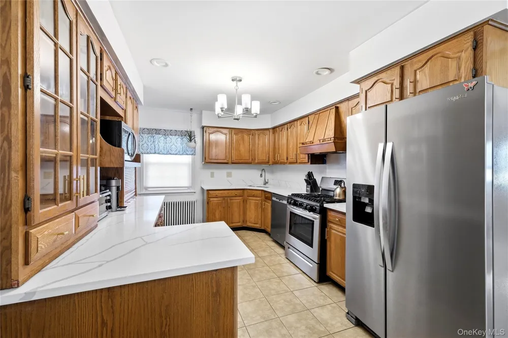 205 Stuart Road Valley Stream, NY 11581
