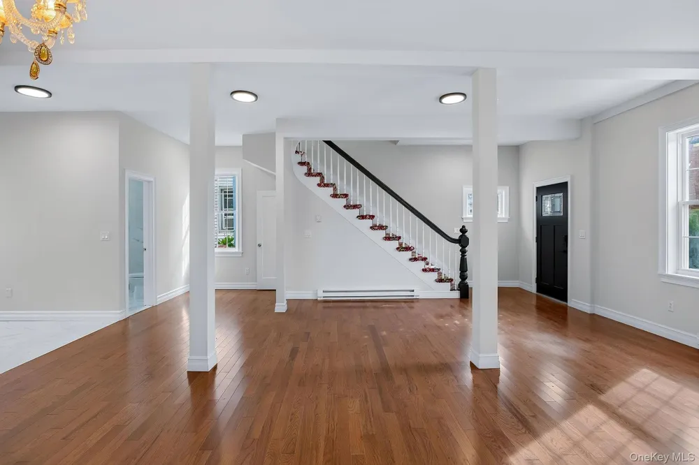 29 N. Third Street Hudson, NY 12534