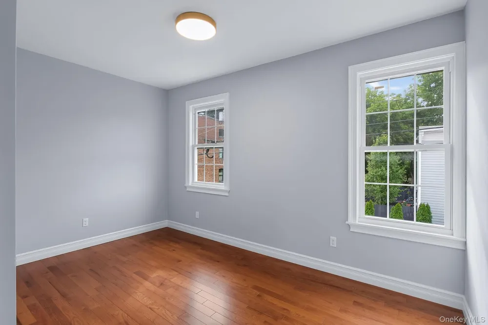 29 N. Third Street Hudson, NY 12534