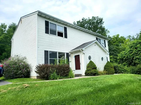 6 Maple Avenue #1