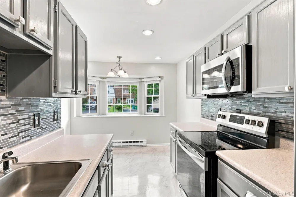 7 Roundtree Court Beacon, NY 12508