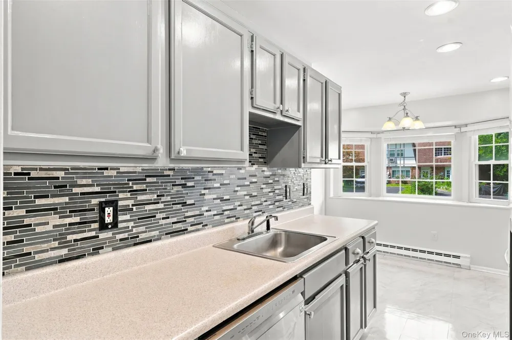7 Roundtree Court Beacon, NY 12508