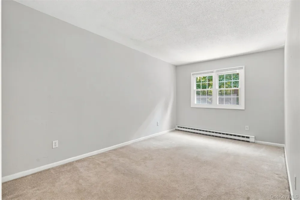 7 Roundtree Court Beacon, NY 12508
