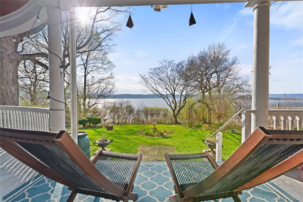 28 Hamilton Avenue Ossining, NY 10562