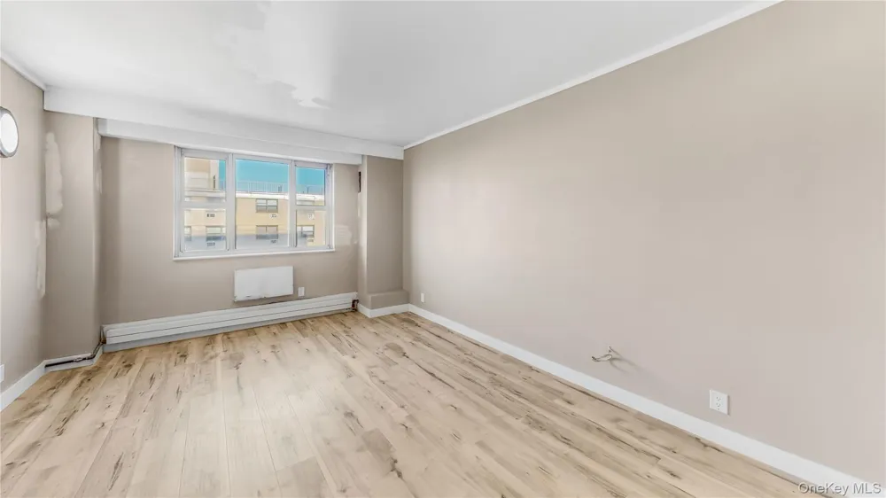 52-40 39th Drive #10C Woodside, NY 11377