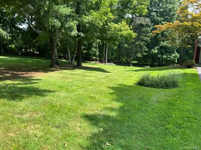 72 Ann Road Carmel, NY 10512