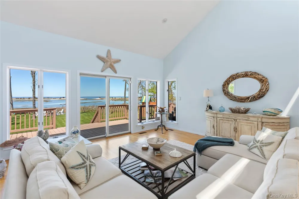 12 Flax Pond Woods Road East Setauket, NY 11733