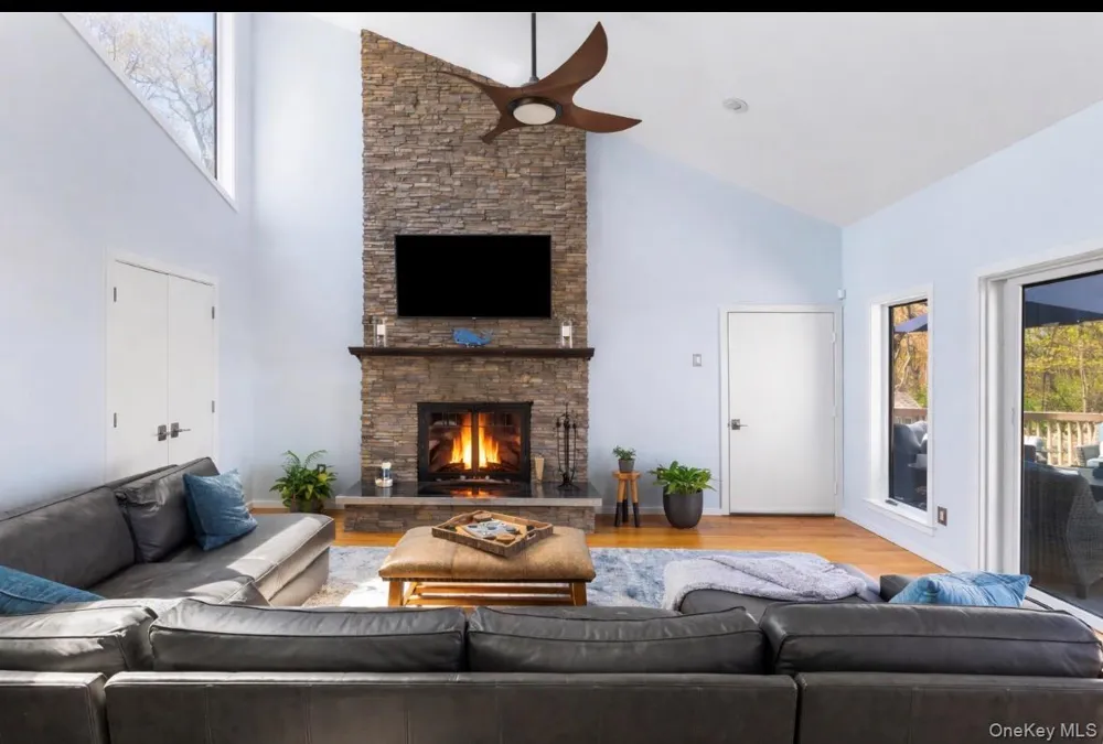 12 Flax Pond Woods Road East Setauket, NY 11733