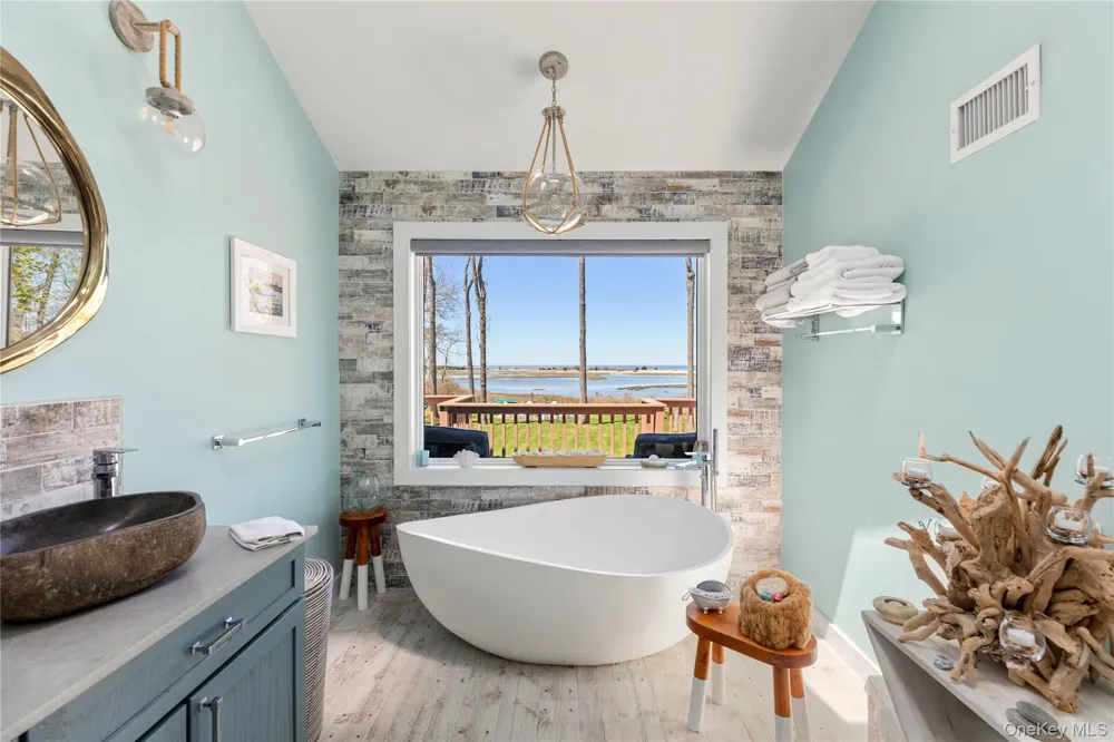 12 Flax Pond Woods Road East Setauket, NY 11733