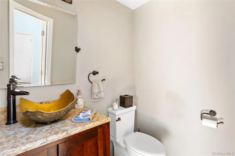 12 Flax Pond Woods Road East Setauket, NY 11733
