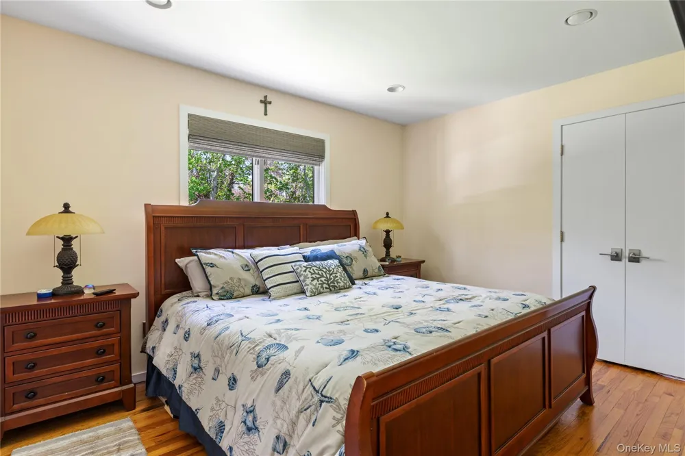 12 Flax Pond Woods Road East Setauket, NY 11733