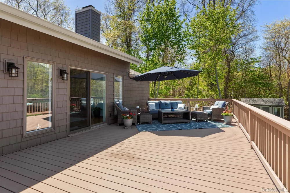 12 Flax Pond Woods Road East Setauket, NY 11733