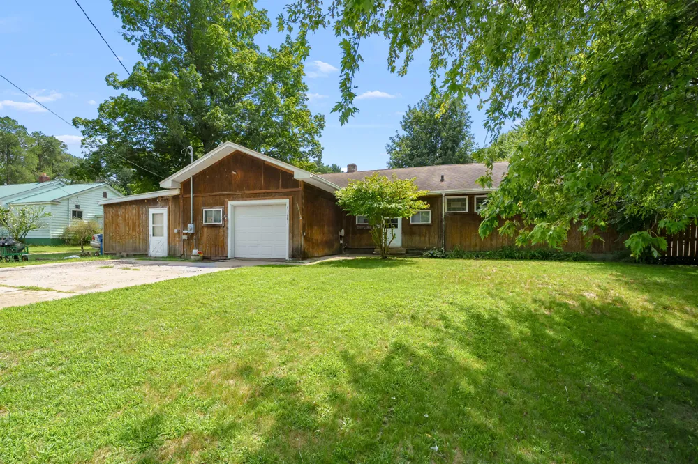 53683 Co Rd 388 Grand Junction, MI 49056