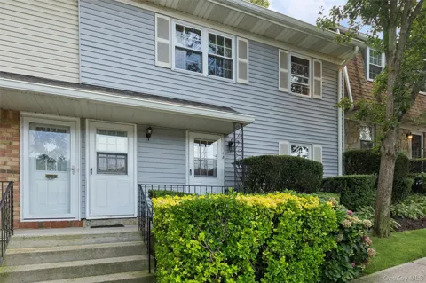 9 Harbour Lane #4A