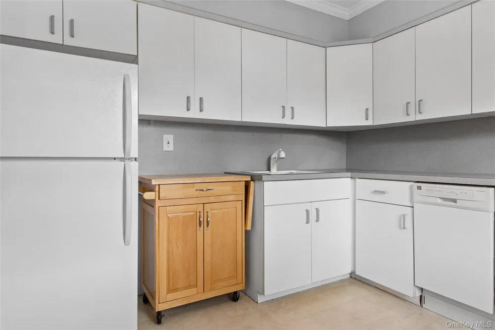 9 Harbour Lane #4A Oyster Bay, NY 11771
