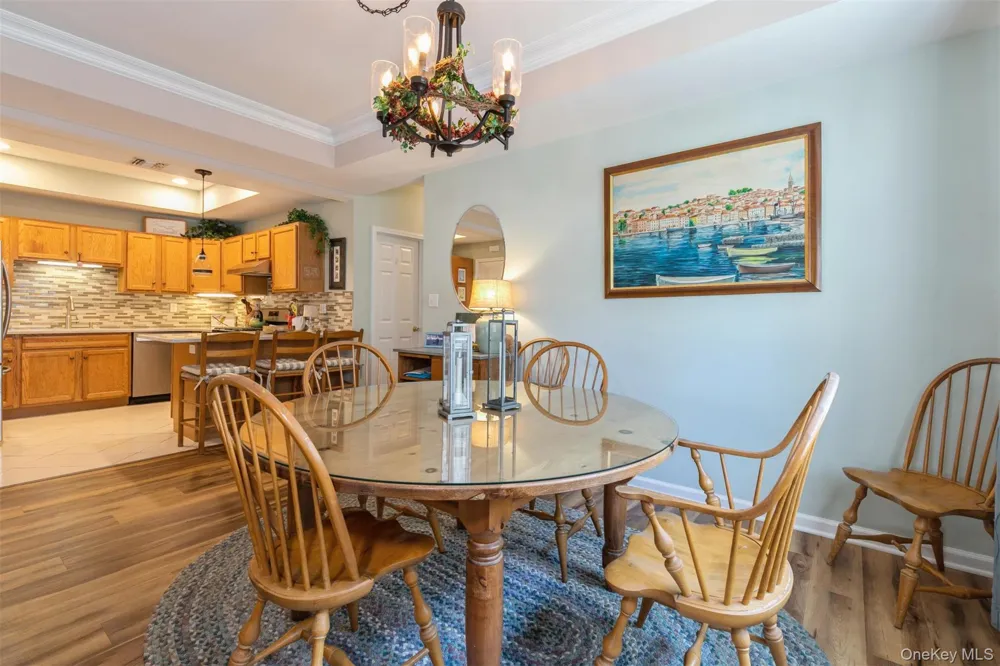 1401 Aerie Way East Quogue, NY 11942