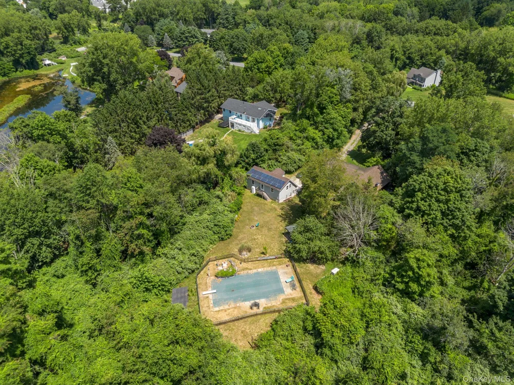 12 Rebecca Drive Pawling, NY 12564