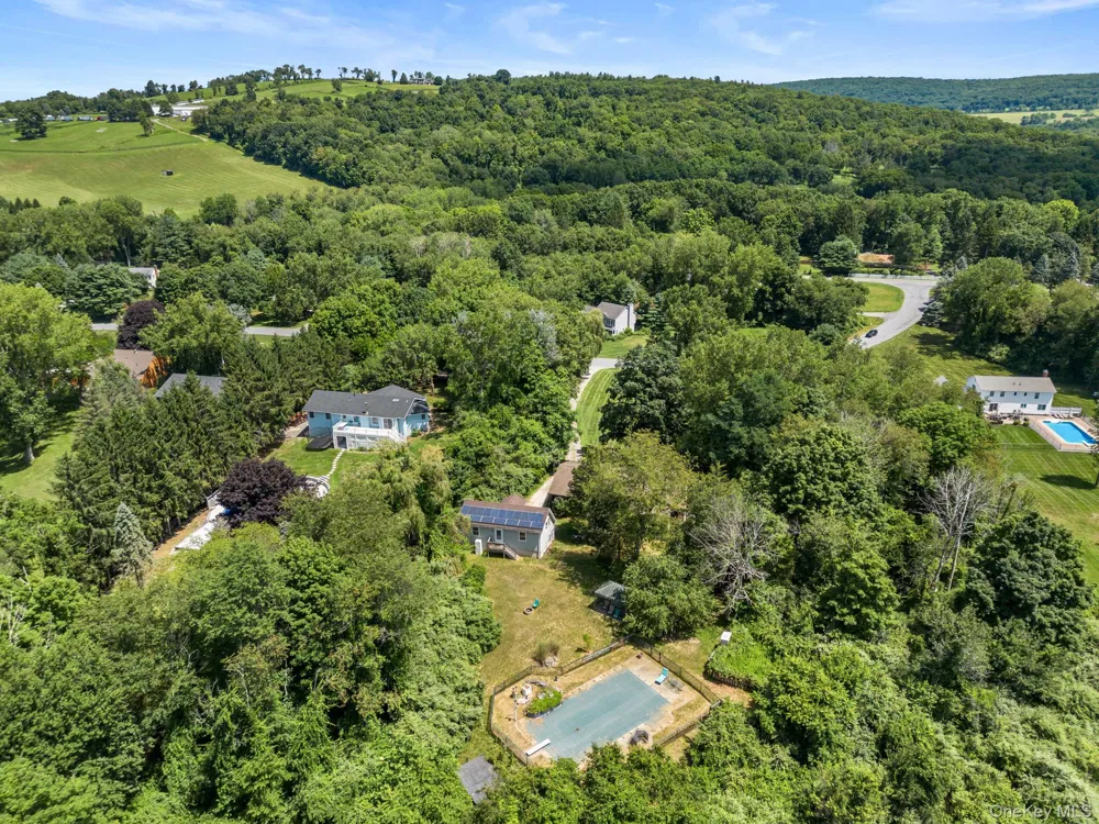 12 Rebecca Drive Pawling, NY 12564