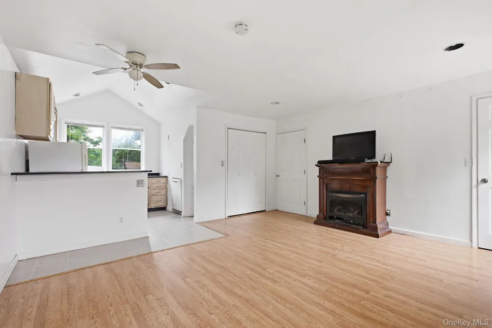 12 Rebecca Drive Pawling, NY 12564
