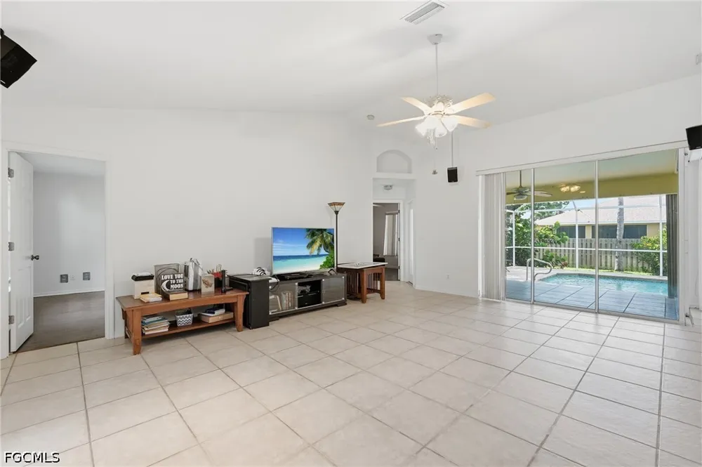 SW 53rd Street Cape Coral, FL 33914