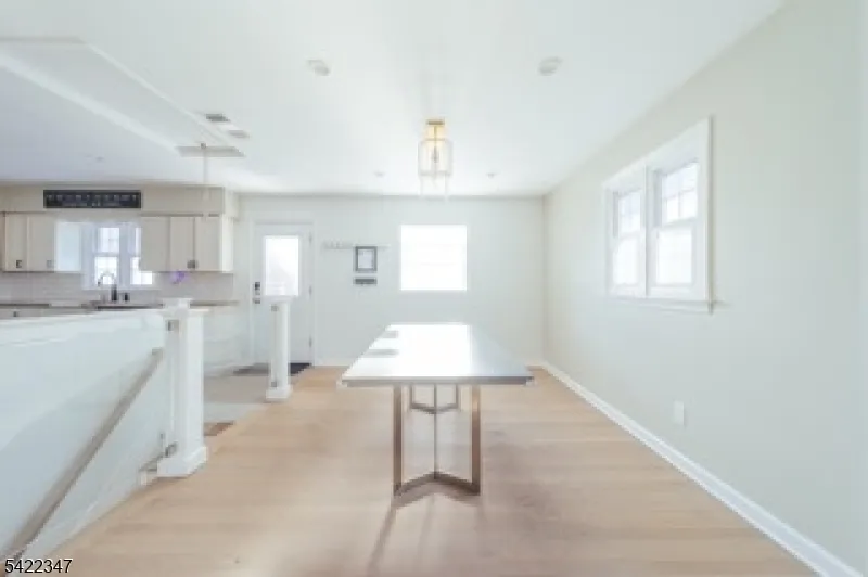 430 MANOR AVENUE Cranford, NJ 07016