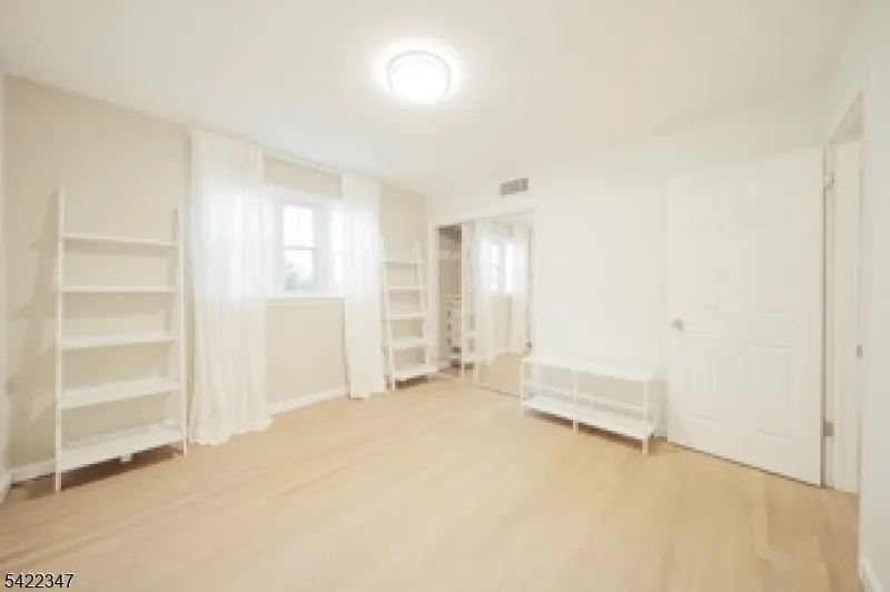 430 MANOR AVENUE Cranford, NJ 07016