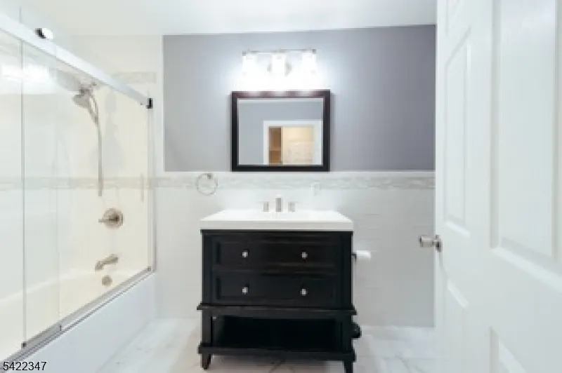 430 MANOR AVENUE Cranford, NJ 07016