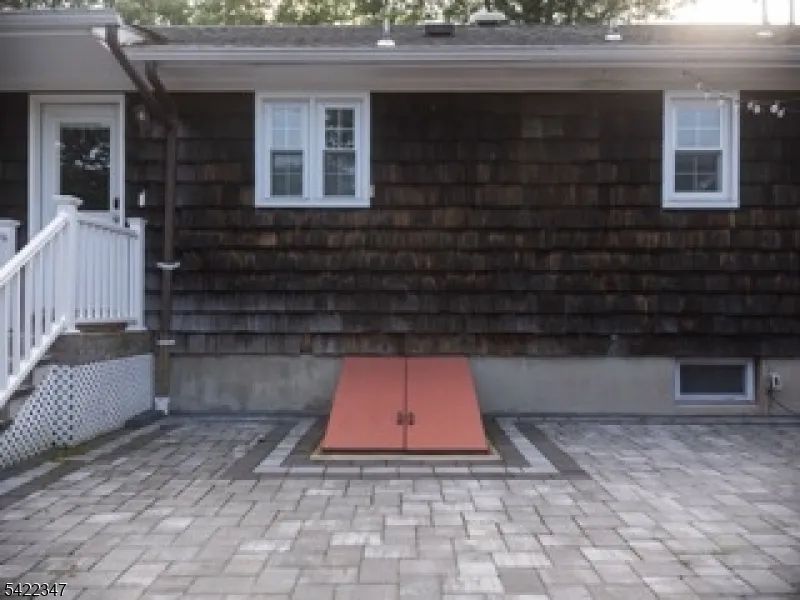 430 MANOR AVENUE Cranford, NJ 07016