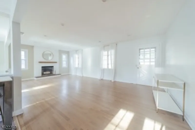 430 MANOR AVENUE Cranford, NJ 07016