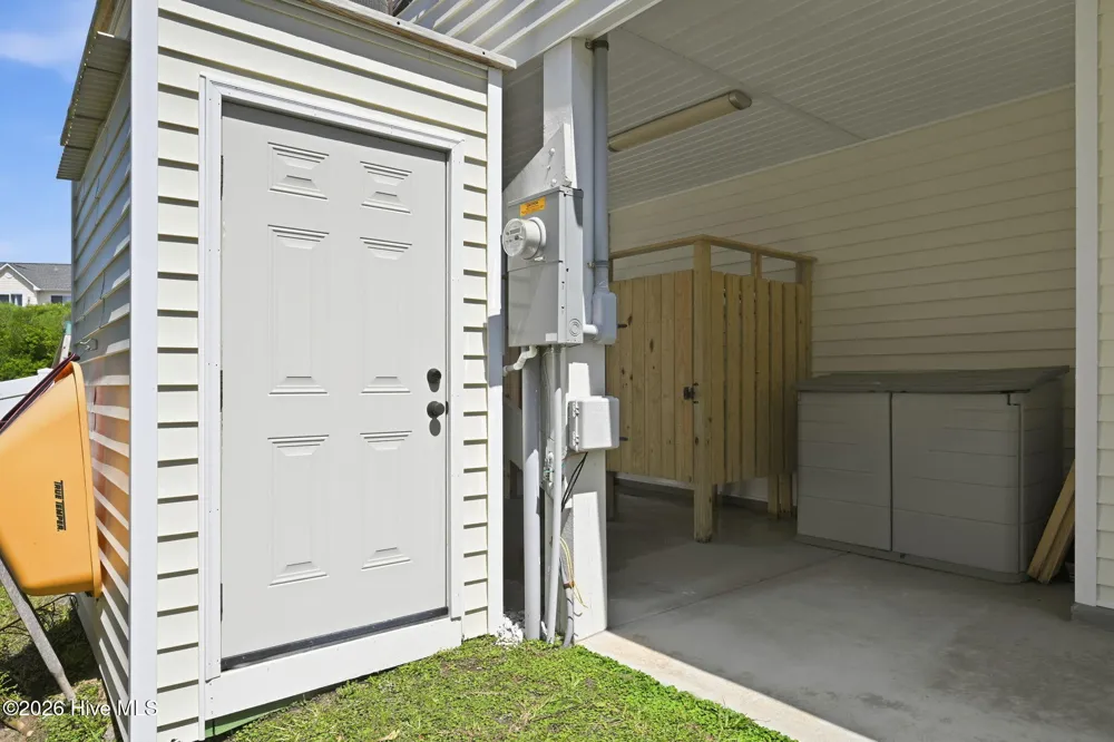 33 Sandy Lane Surf City, NC 28445