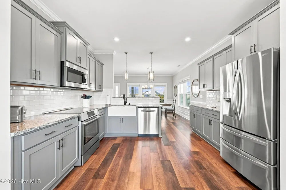 33 Sandy Lane Surf City, NC 28445