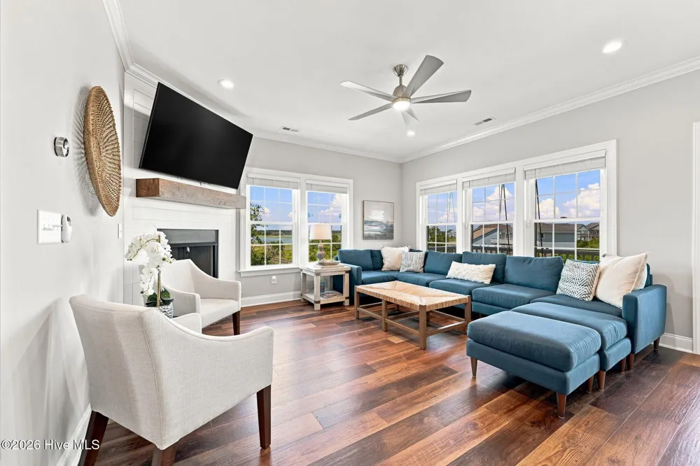 33 Sandy Lane Surf City, NC 28445