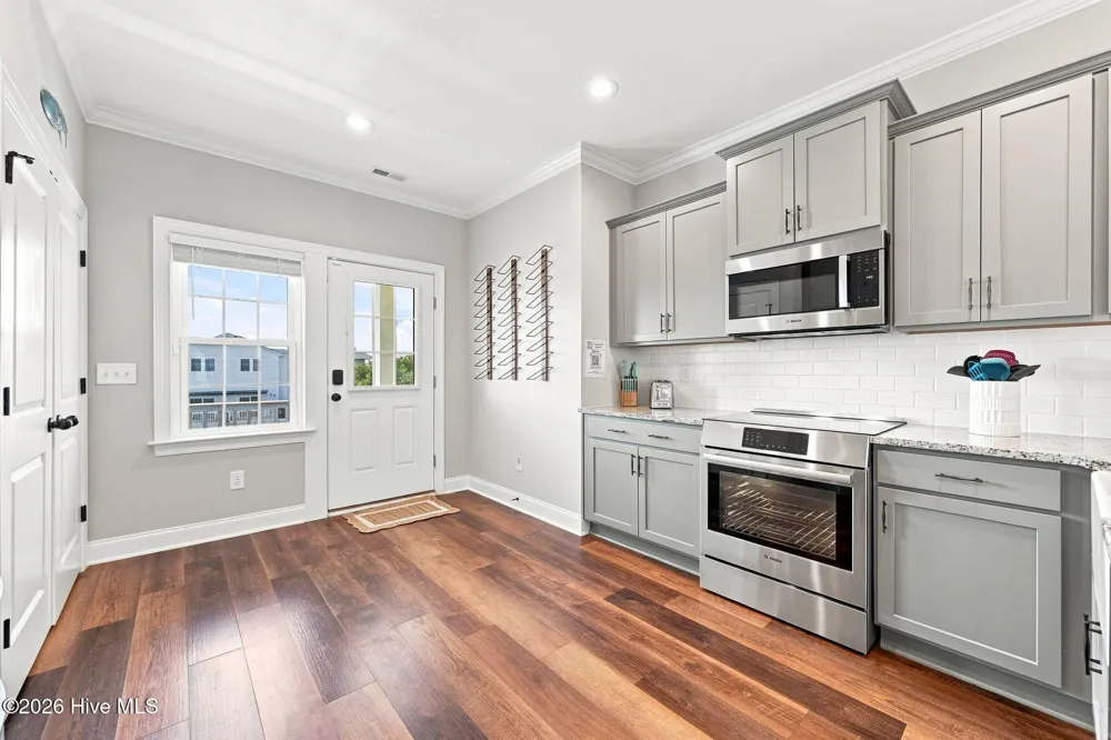 33 Sandy Lane Surf City, NC 28445