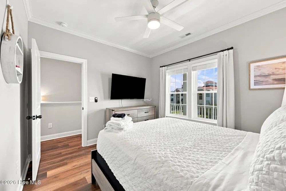 33 Sandy Lane Surf City, NC 28445