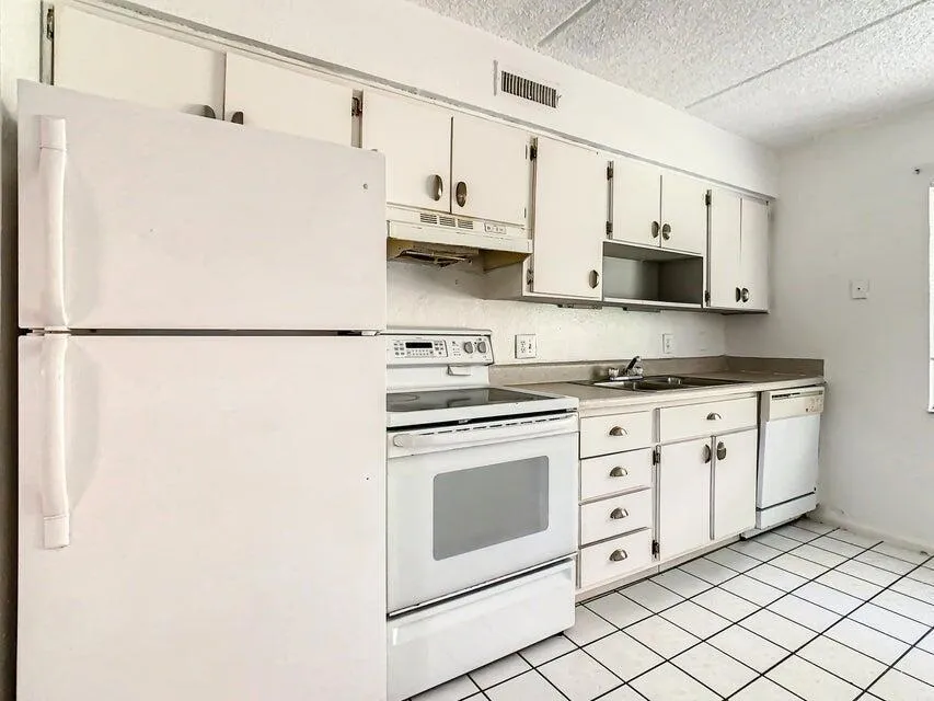714 MICHIGAN COURT #2 