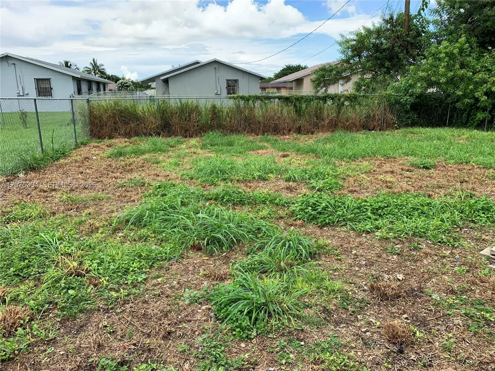 756 NW 5 St Florida City, FL 33034